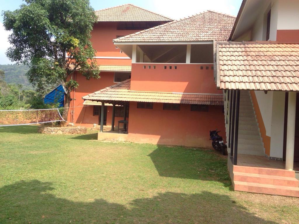 Stay Simple 3 Hills County Resort Kalpetta Eksteriør billede