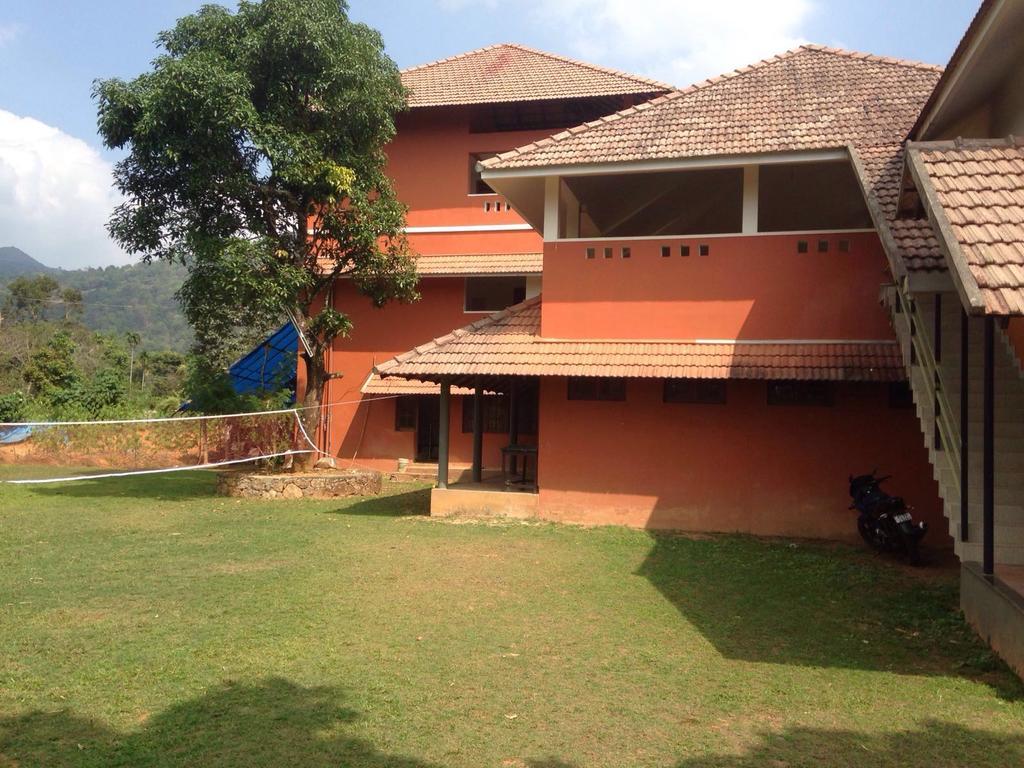Stay Simple 3 Hills County Resort Kalpetta Eksteriør billede